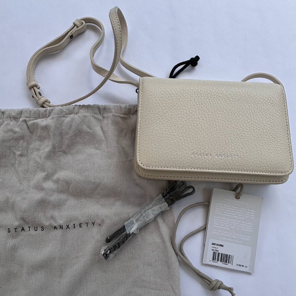 Status Anxiety She Burns Bag - Chalk